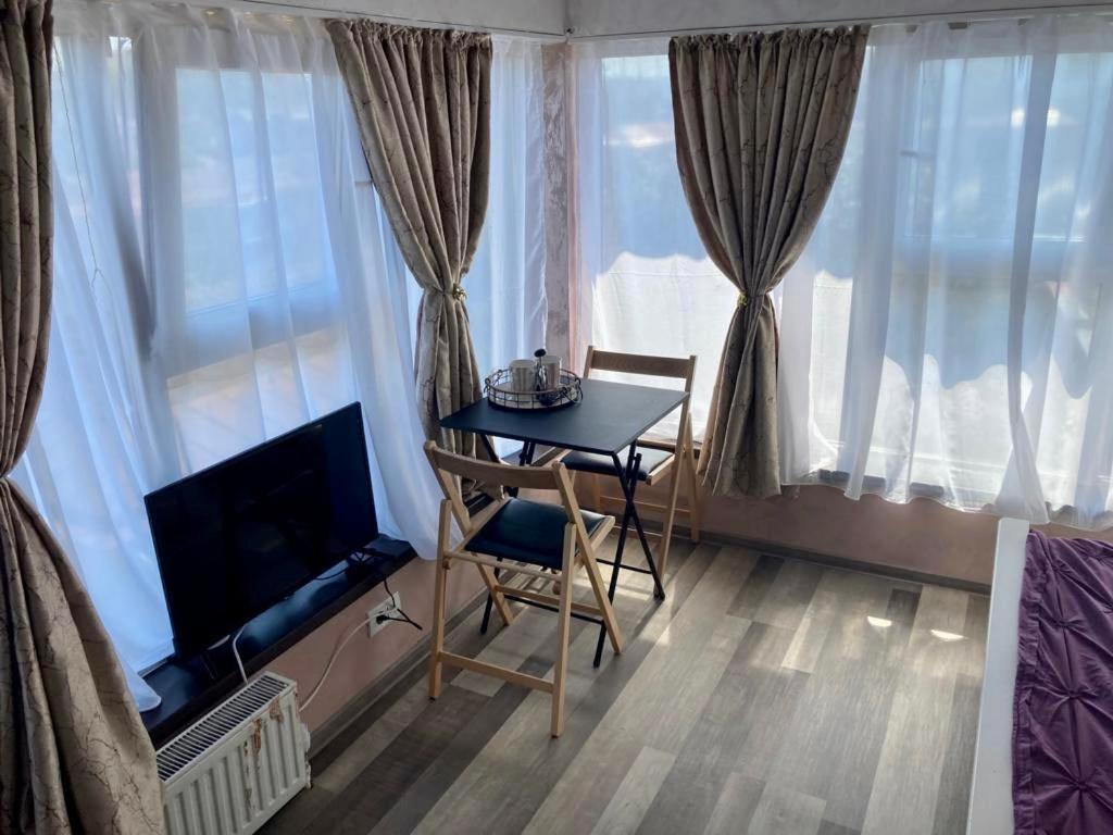 Rez Suites Iasi Exterior photo